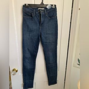 Levi’s 721 High Rise Skinny